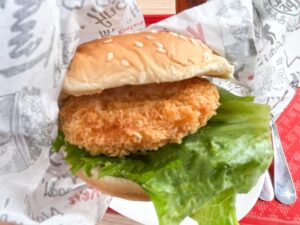 ベトナム限定メニューの写真。ベトナム・ホーチミンのローカル市場を散歩。