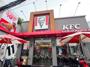 KFCの写真。ベトナム・ホーチミンのローカル市場を散歩。